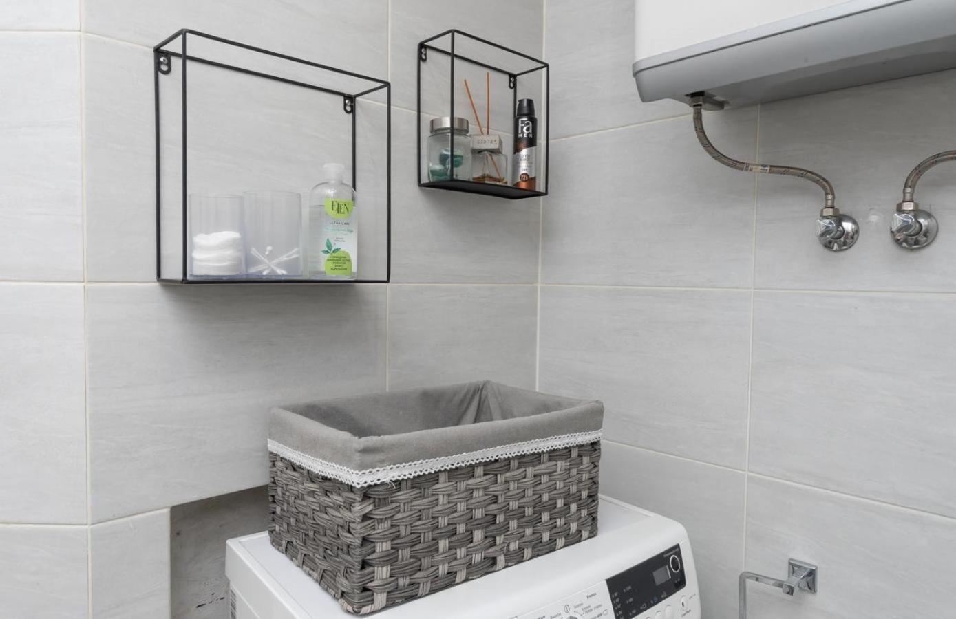 Flat24 On Lesi Ukrainki 3 Kyiv Exterior foto