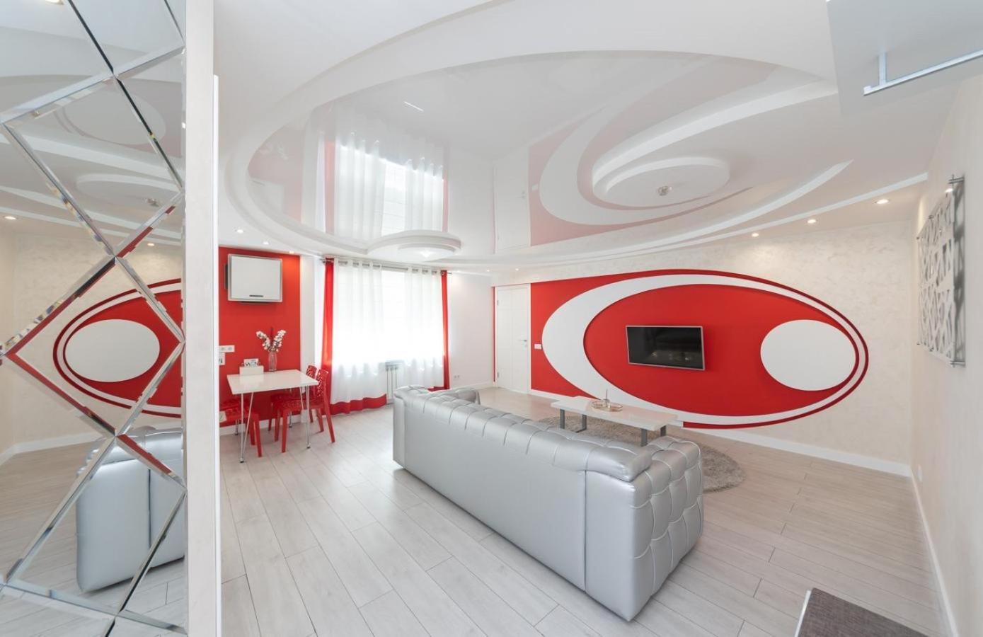 Flat24 On Lesi Ukrainki 3 Kyiv Exterior foto